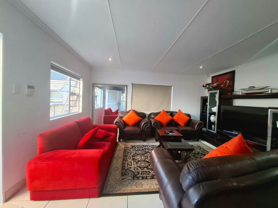 3 Bedroom Property for Sale in Nahoon Valley Park Eastern Cape